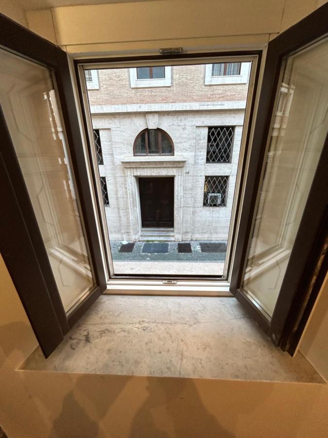 Raffaello'S Place โรม ภายนอก รูปภาพ