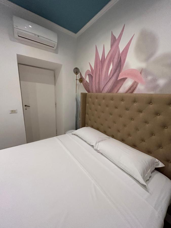 Raffaello'S Place โรม ภายนอก รูปภาพ