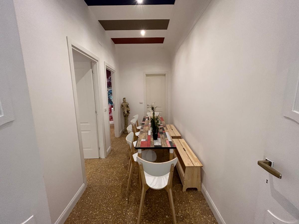 Raffaello'S Place โรม ภายนอก รูปภาพ